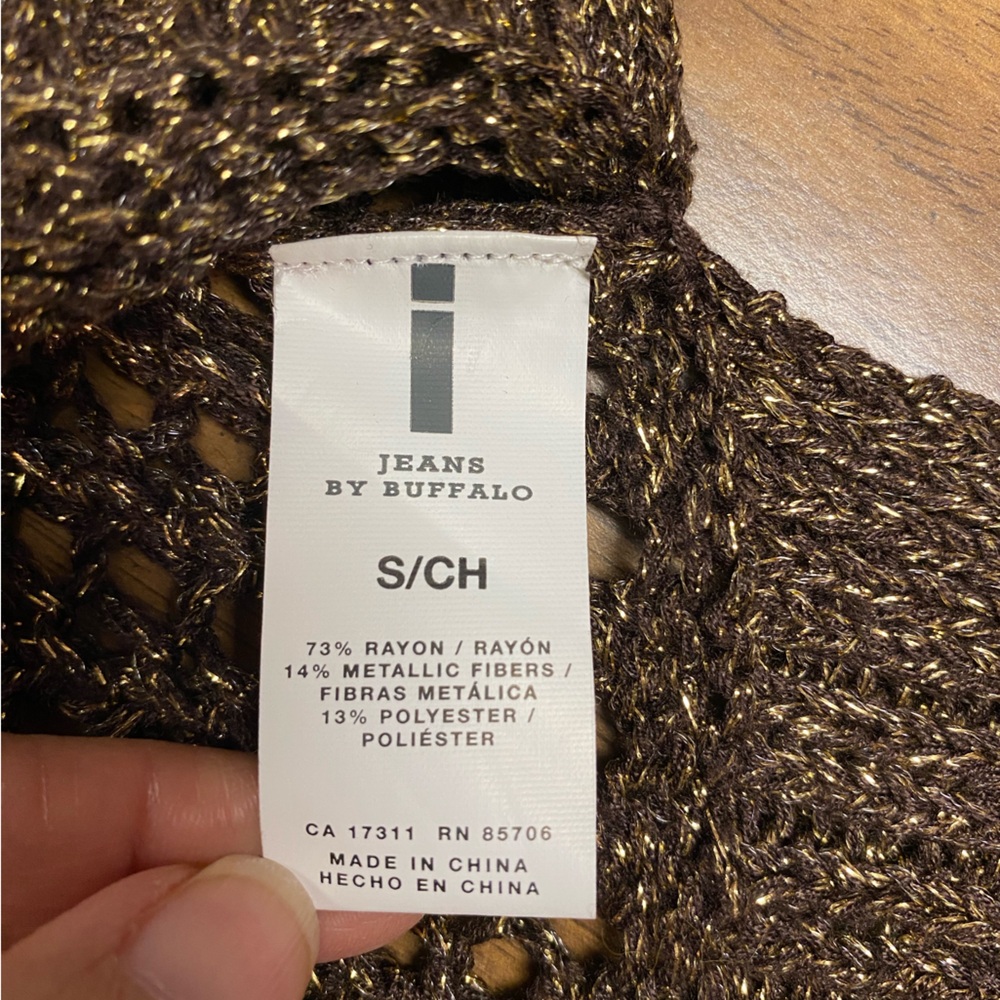 I Jeans by Buffalo Metallic Gold and Brown Crochet Knit Sweater Size Medium - Picture 8 of 10